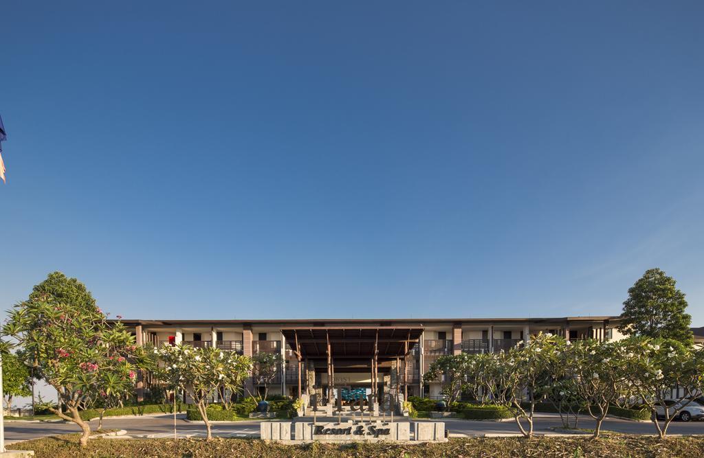 I Tara Resort & Spa Haad Chao Samran Exterior foto